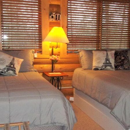 The Cub Inn B&B Гровленд Экстерьер фото
